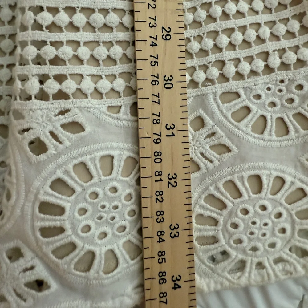 Alice+Olivia Imani Eyelet Lace Overlay Dress XS Like New Ivory Cream Bridal $495